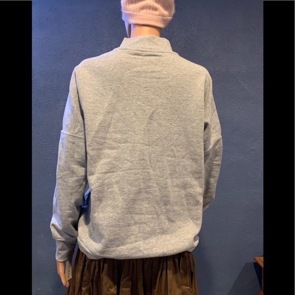 Calvin Klein Sweater - Picture 2 of 7